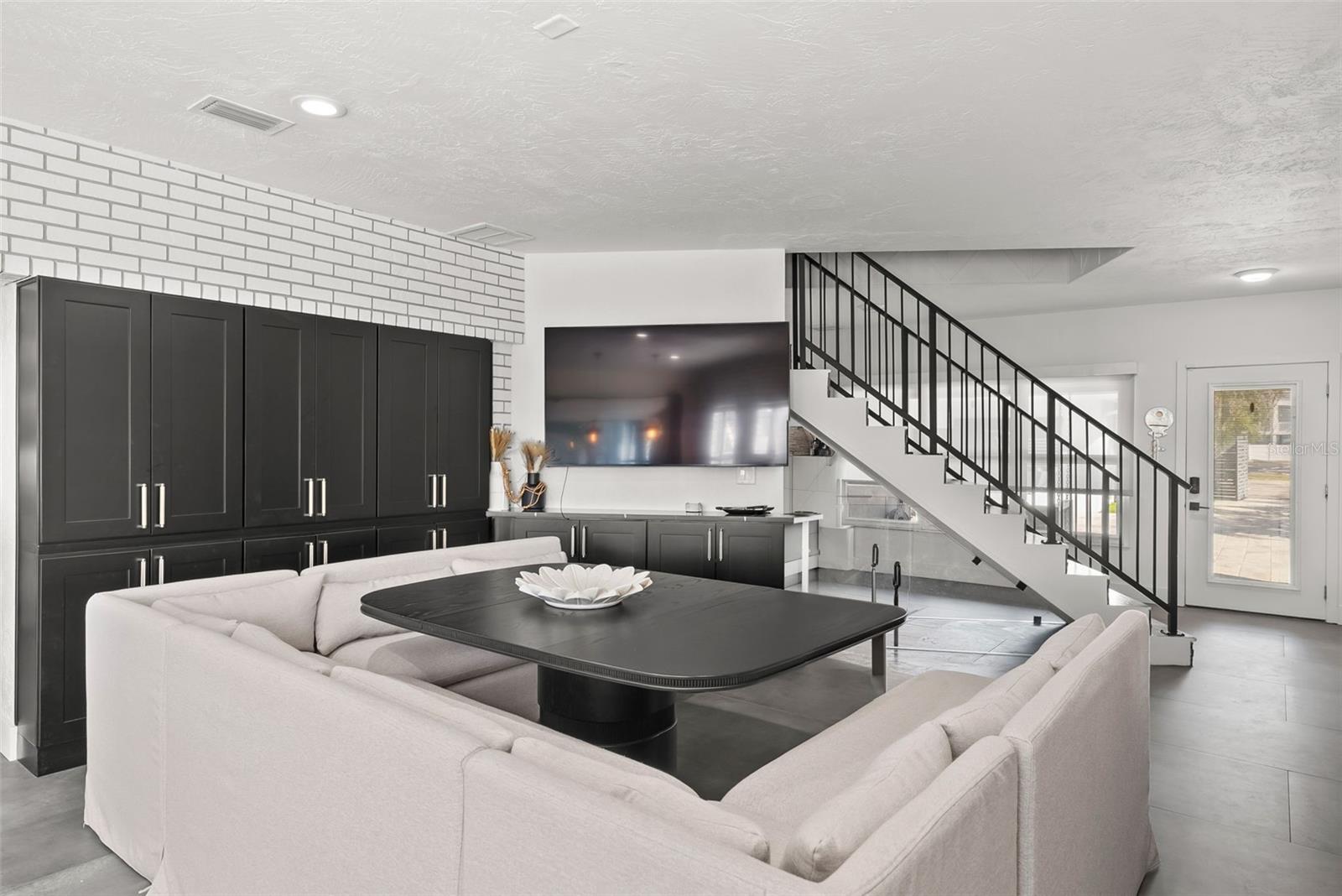 439 CAUSEWAY BLVD — photo 43