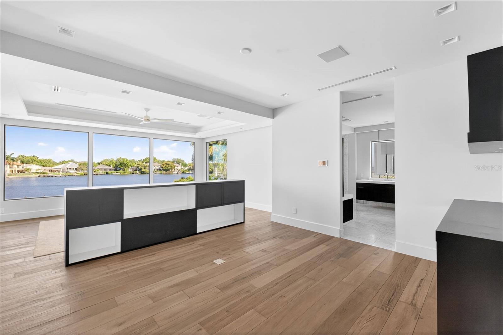460 COFFEE POT RIVIERA NE — photo 36