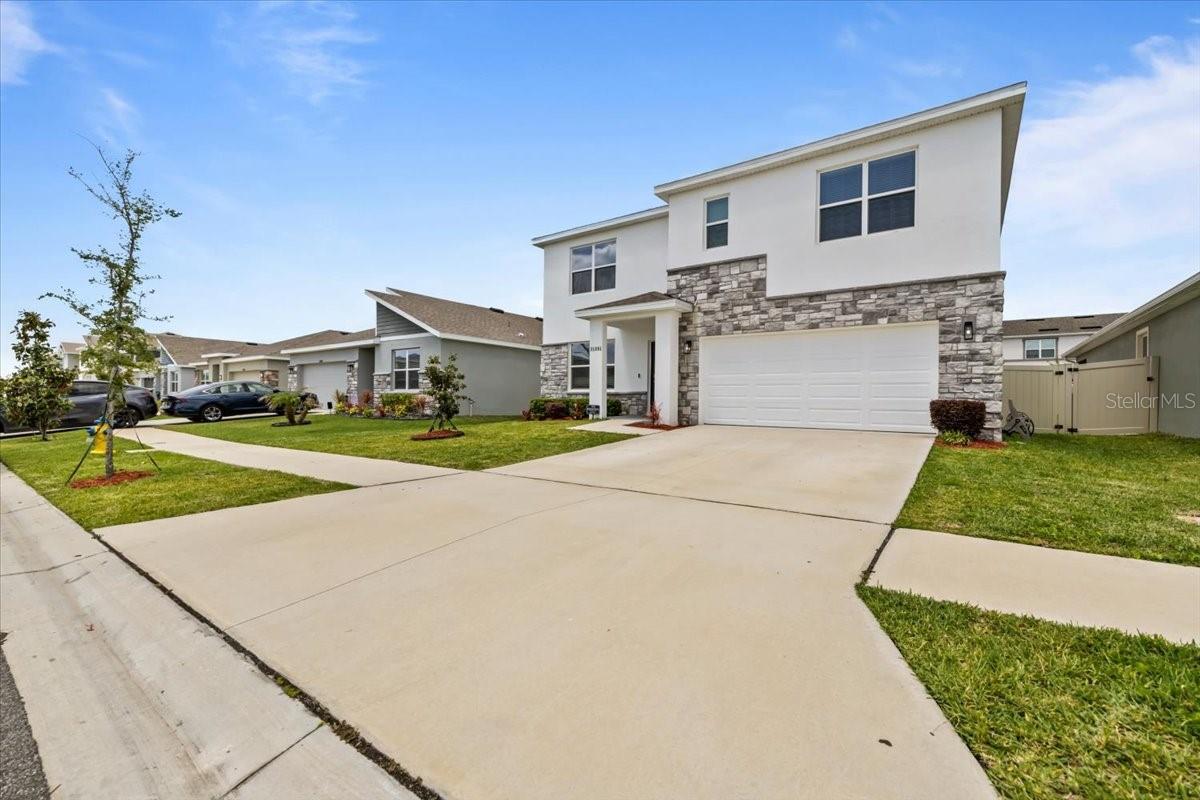 31891 OYSTER TRELLIS LN — photo 32