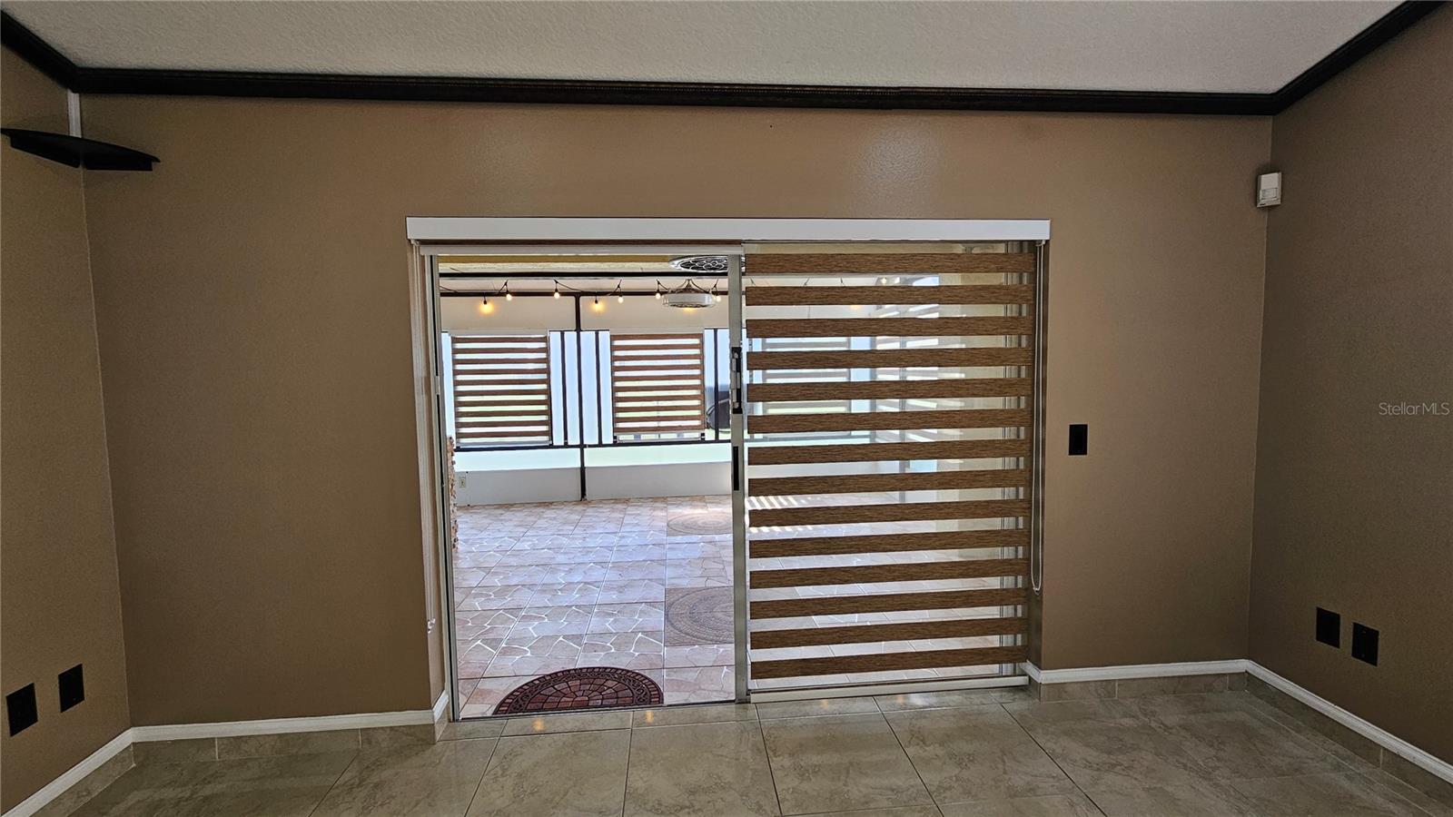6053 GENTLE BEN CIR — photo 10
