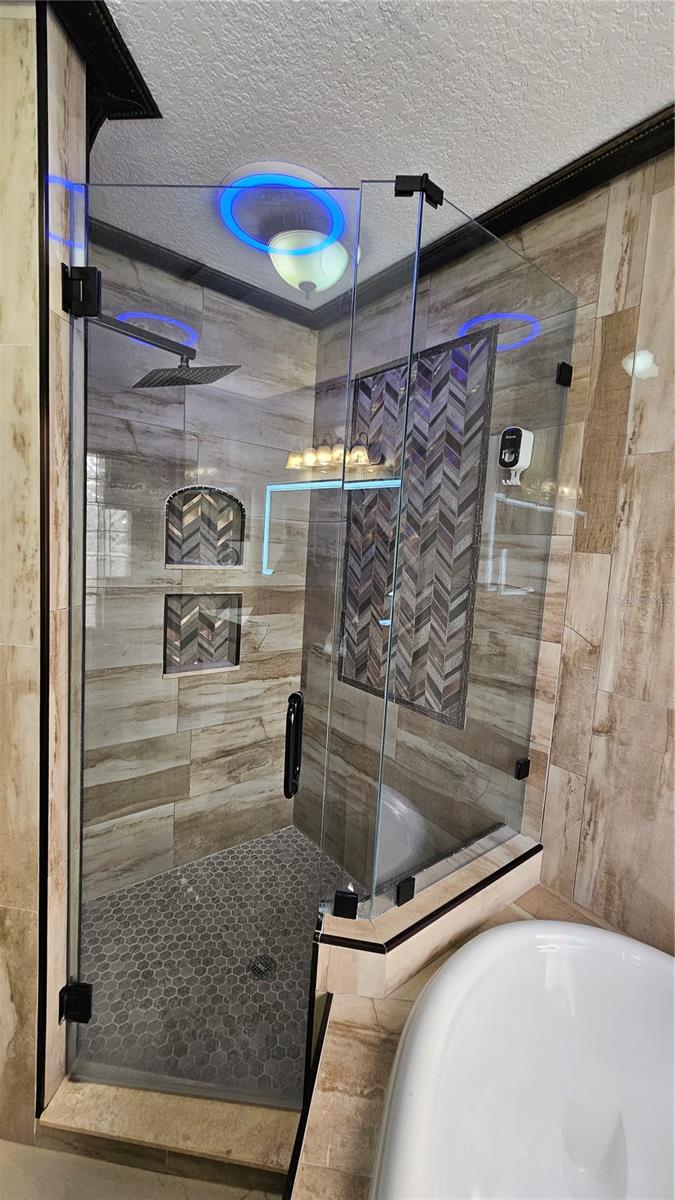 6053 GENTLE BEN CIR — photo 23
