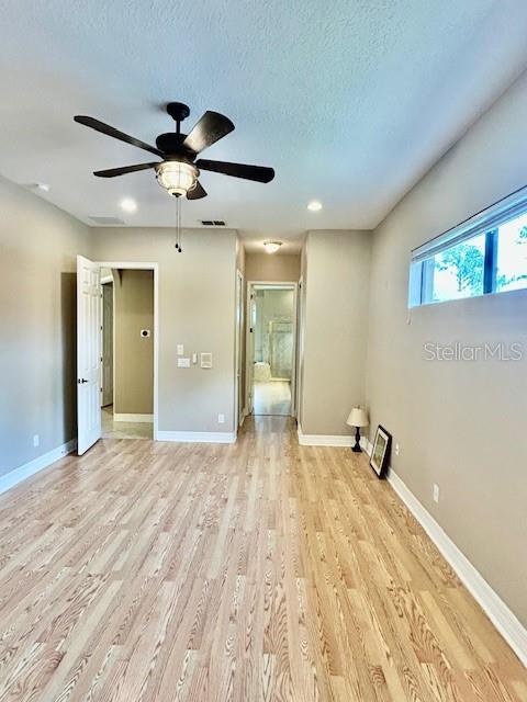 22444 OAKVILLE DR — photo 23