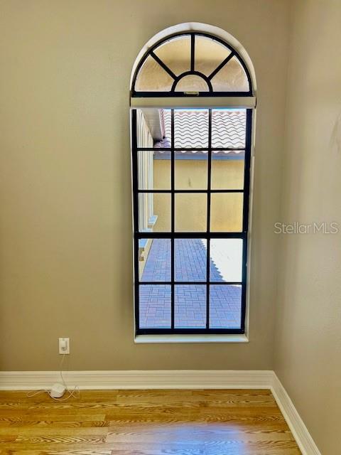 22444 OAKVILLE DR — photo 30