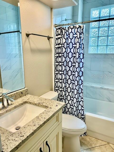 22444 OAKVILLE DR — photo 12