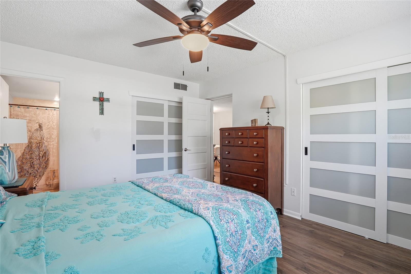 952 VIRGINIA ST #202 — photo 32