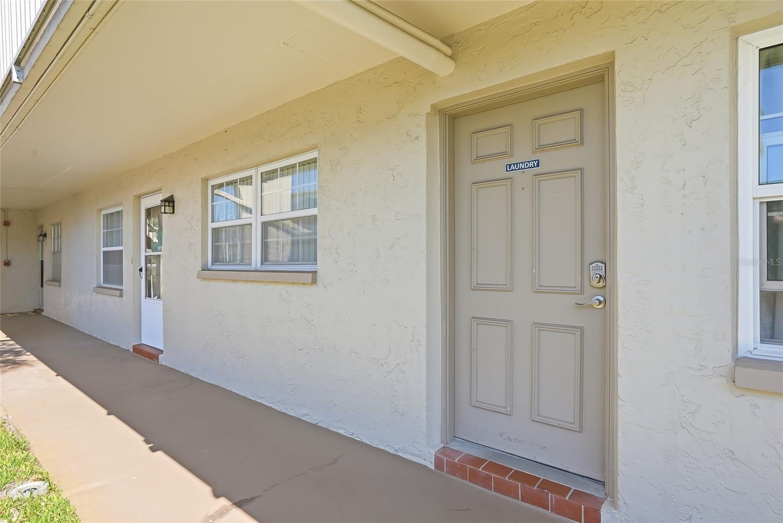 952 VIRGINIA ST #202 — photo 10