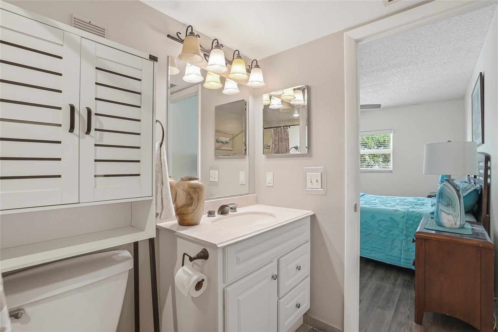 952 VIRGINIA ST #202 — photo 35
