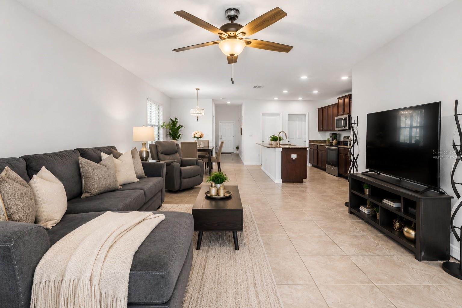 3703 GLOBE THISTLE DR — photo 10