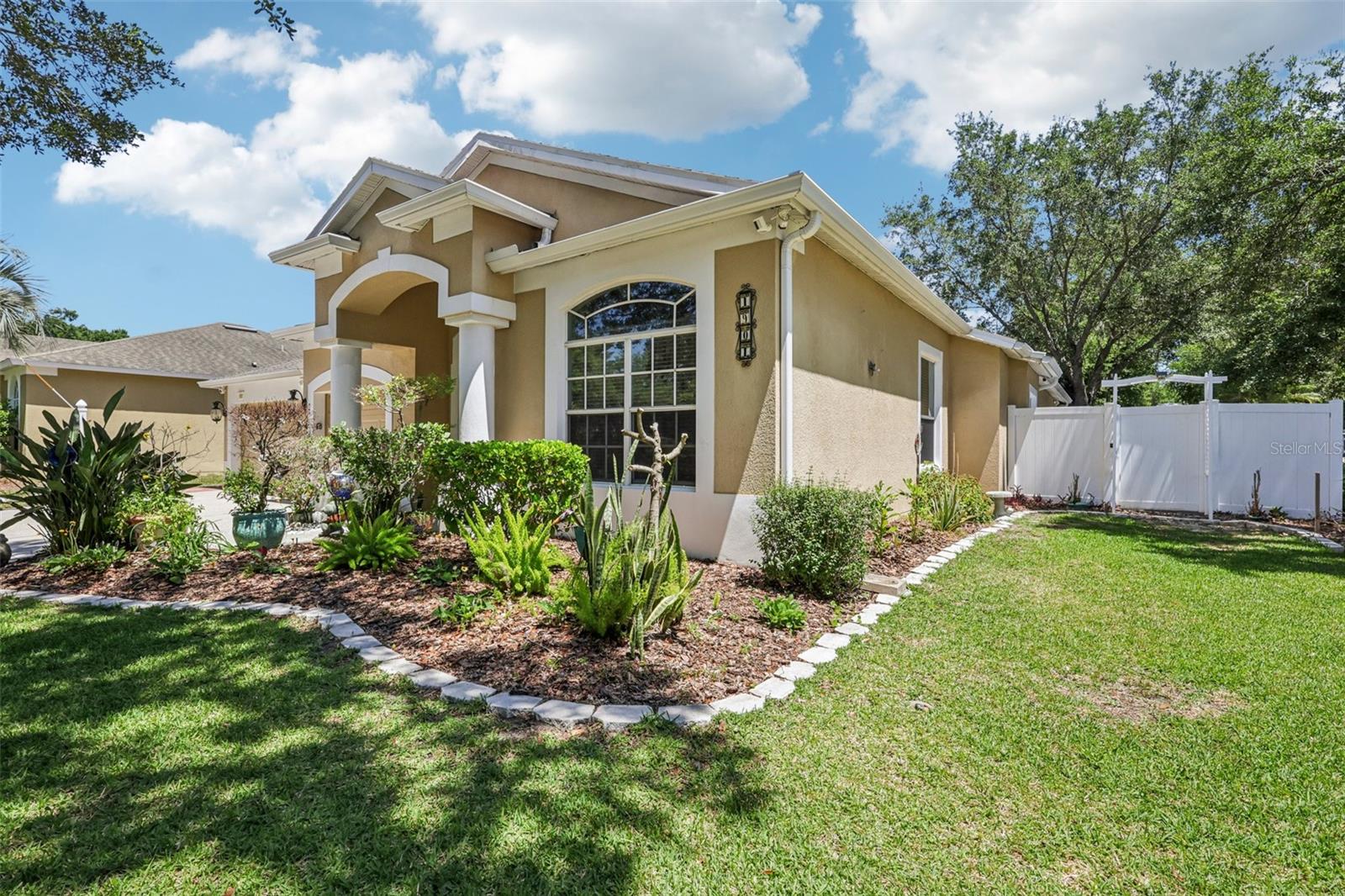 1901 HEARTLAND CIR — photo 55