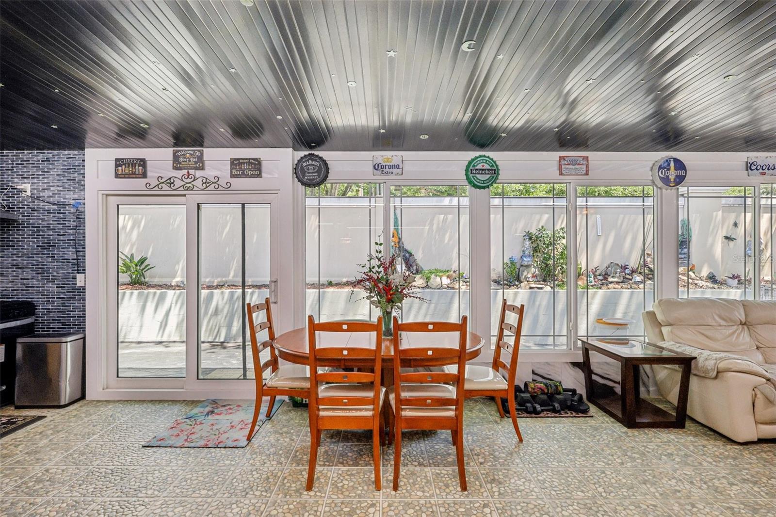 1901 HEARTLAND CIR — photo 43