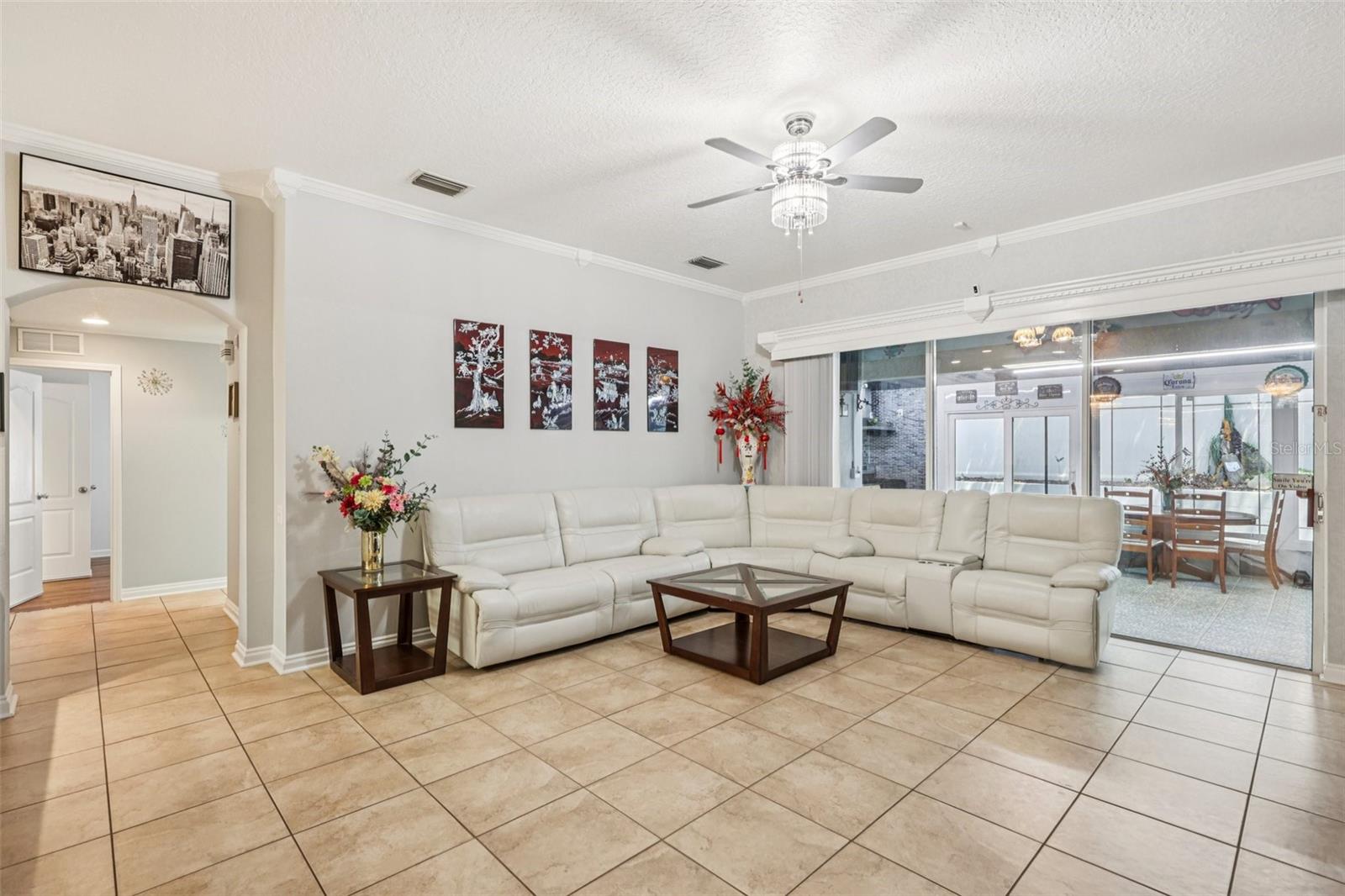 1901 HEARTLAND CIR — photo 9