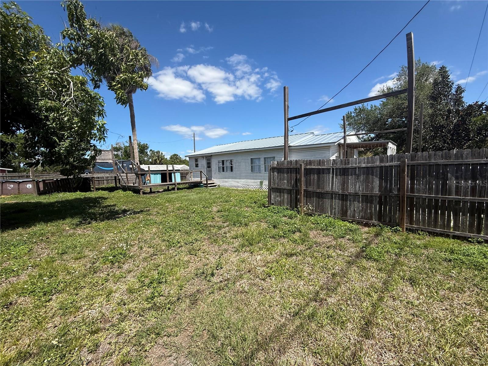 4233 OLD US HIGHWAY 41 — photo 14