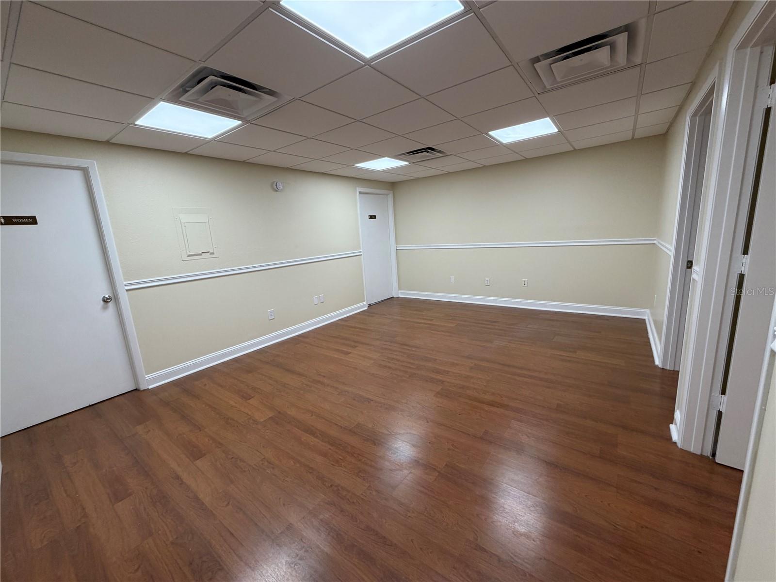 4828 W GANDY BLVD #B27 — photo 3
