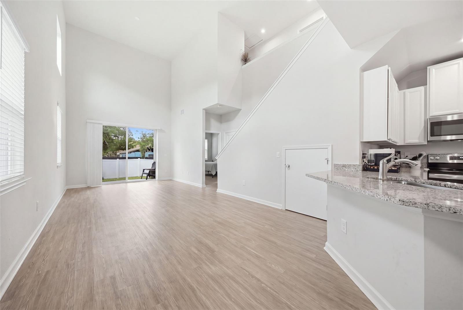 2130 LACEFLOWER DR — photo 7