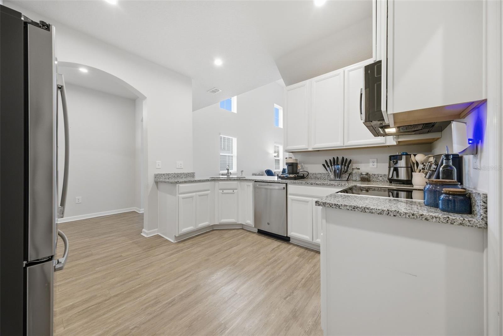 2130 LACEFLOWER DR — photo 5