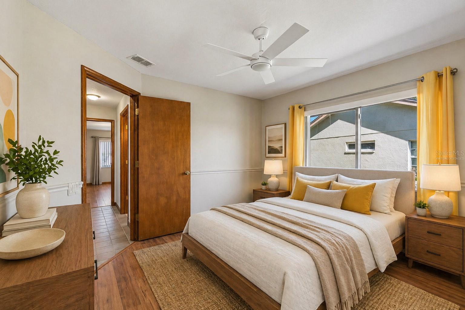 8723 ASHBURY DR — photo 15