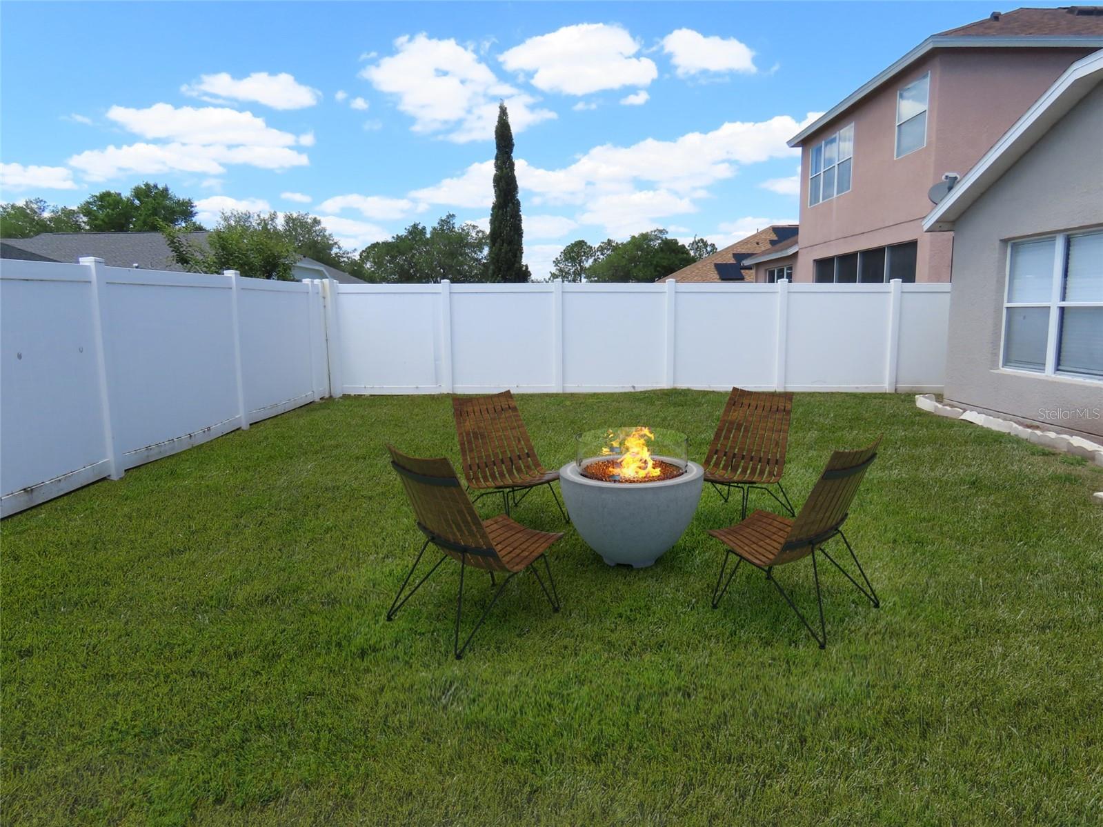 13226 EVENING SUNSET LN — photo 42