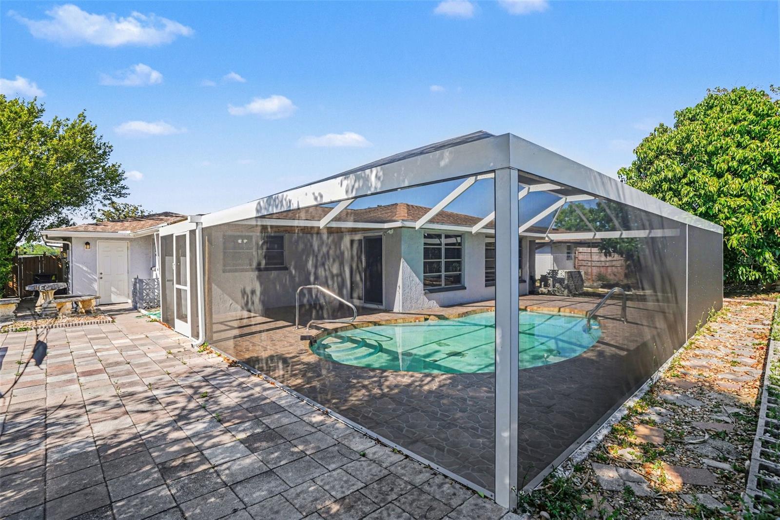8006 MIMOSA DR — photo 18