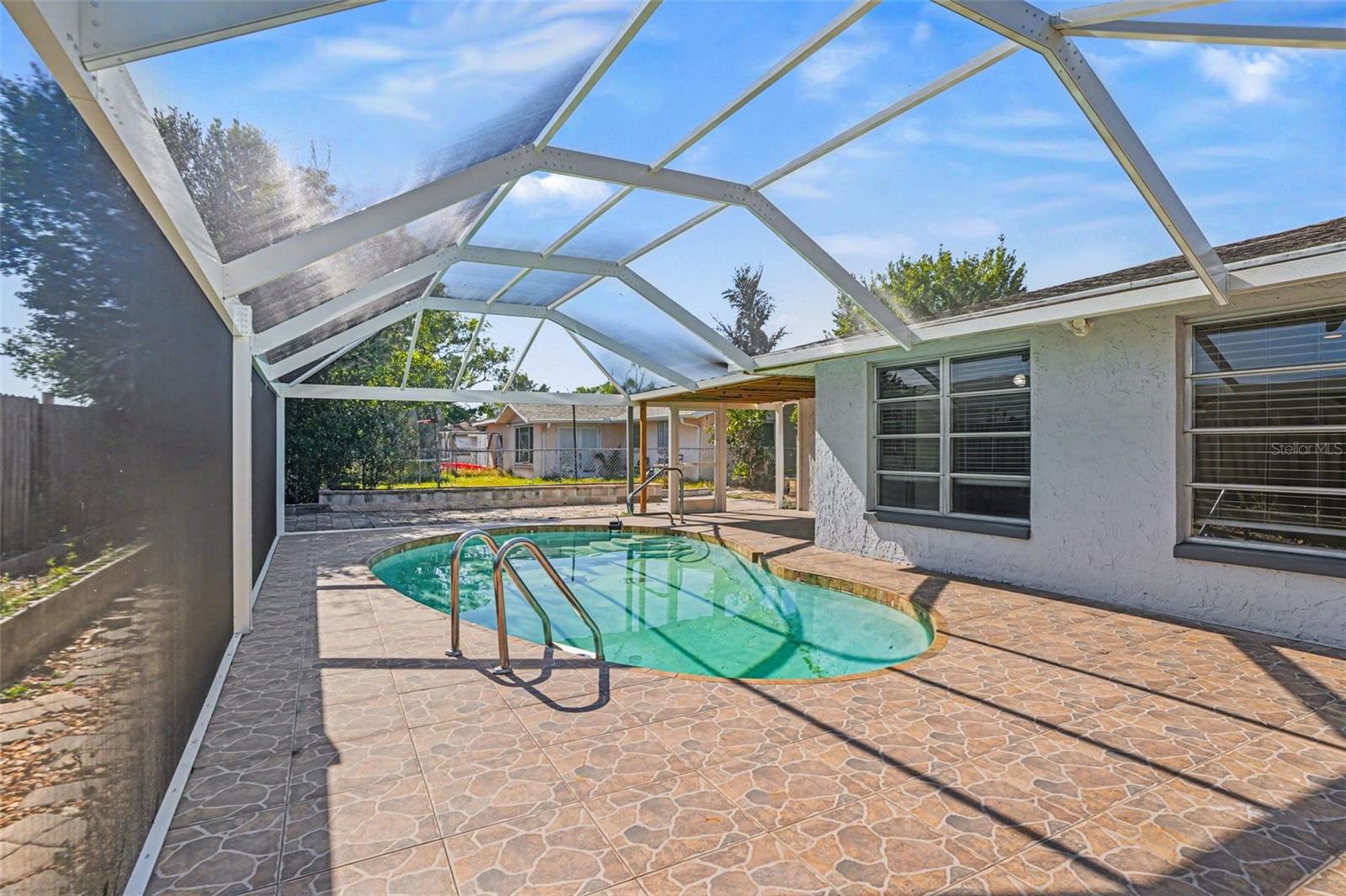 8006 MIMOSA DR — photo 17