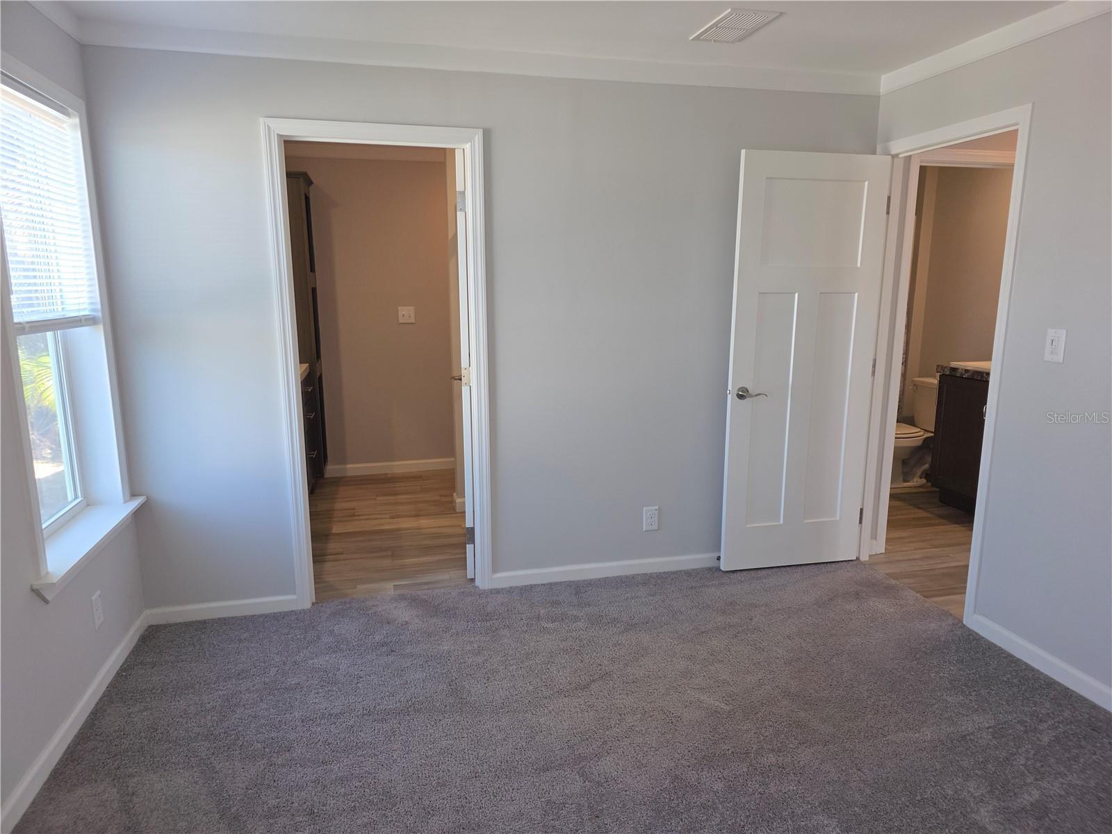 236 WOLVERINE AVE — photo 10
