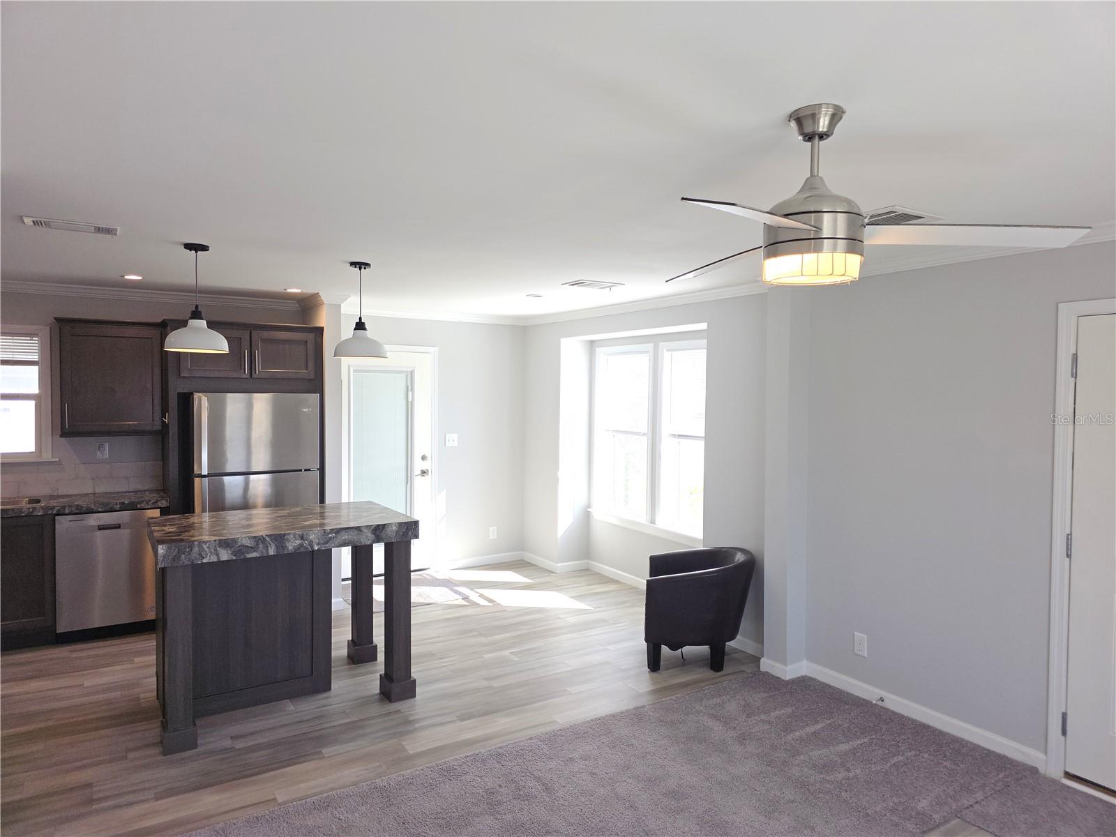 236 WOLVERINE AVE — photo 6