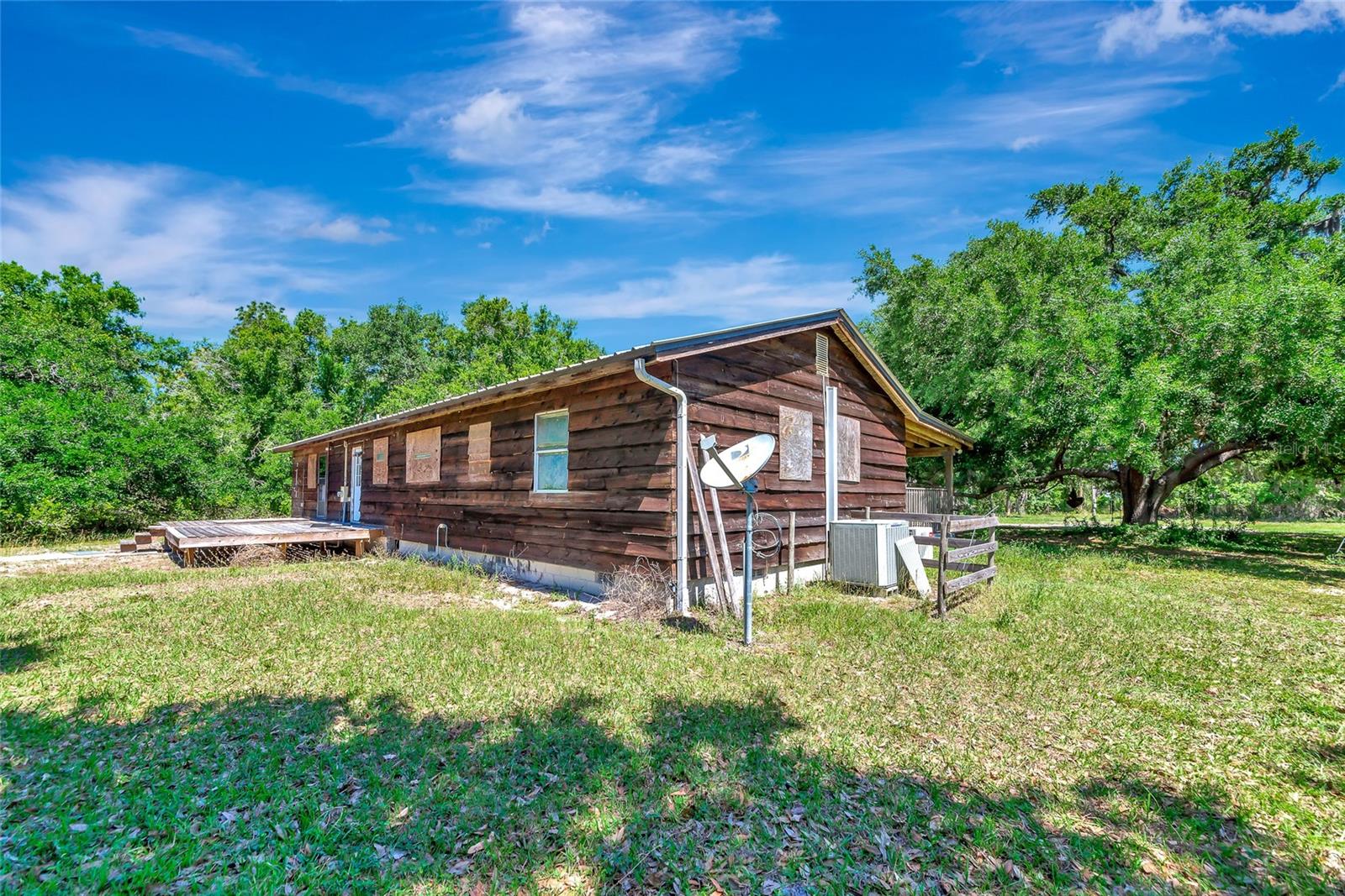 15750 WILSON RD — photo 3