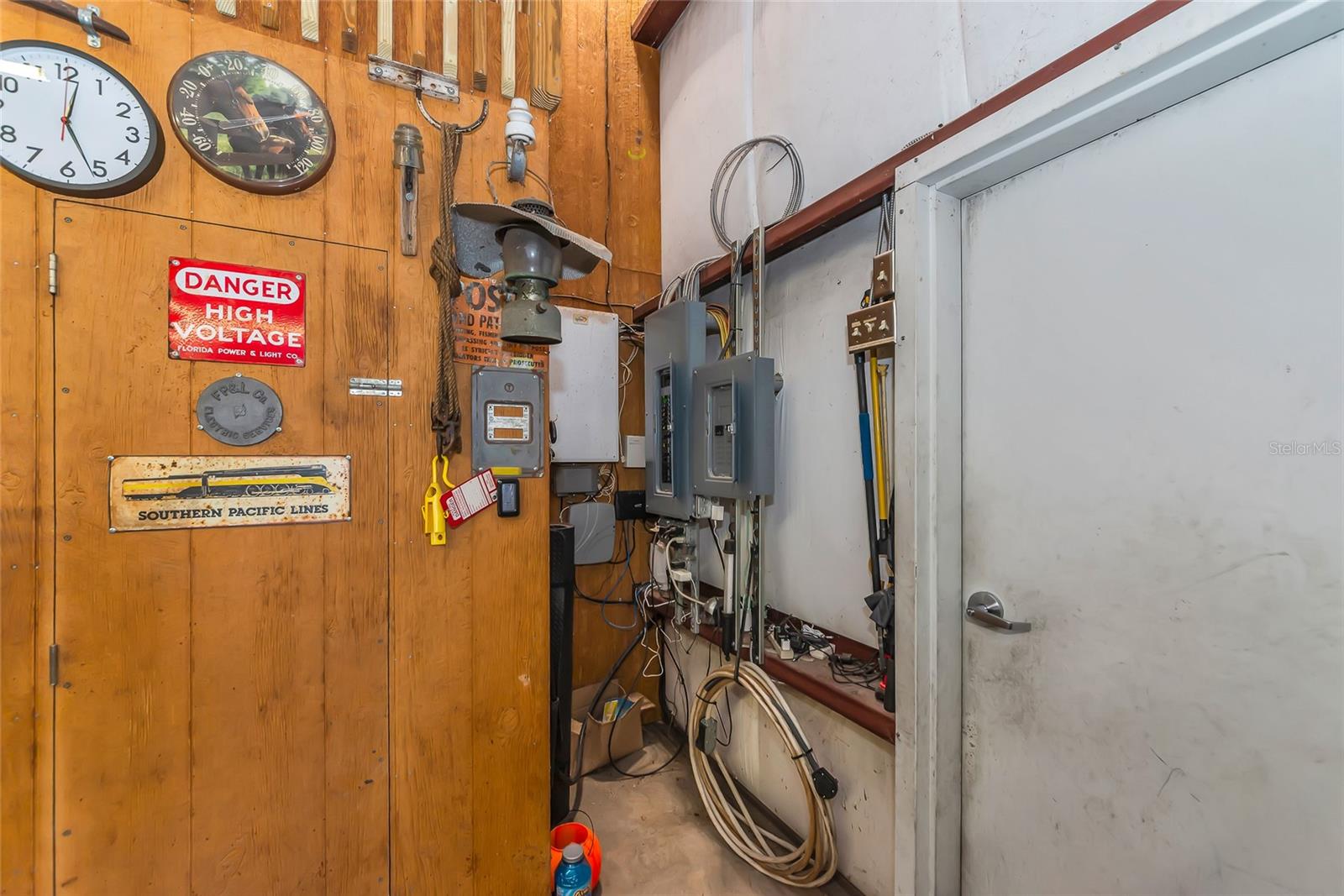 15750 WILSON RD — photo 11