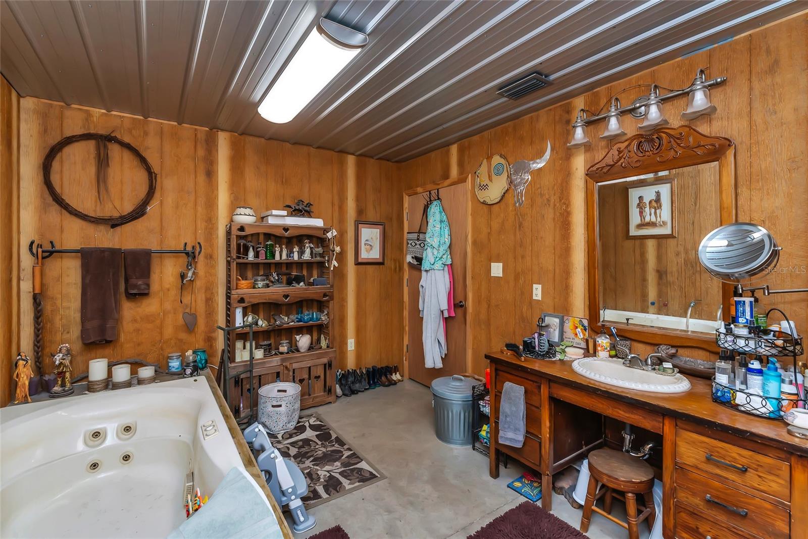 15750 WILSON RD — photo 32