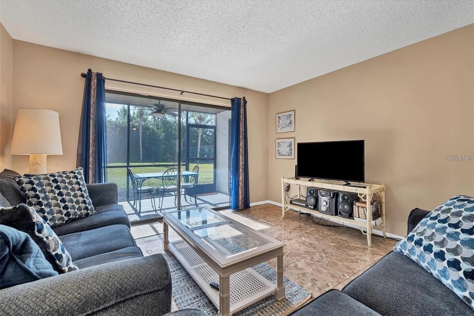 1624 STICKNEY POINT RD #108 — photo 4