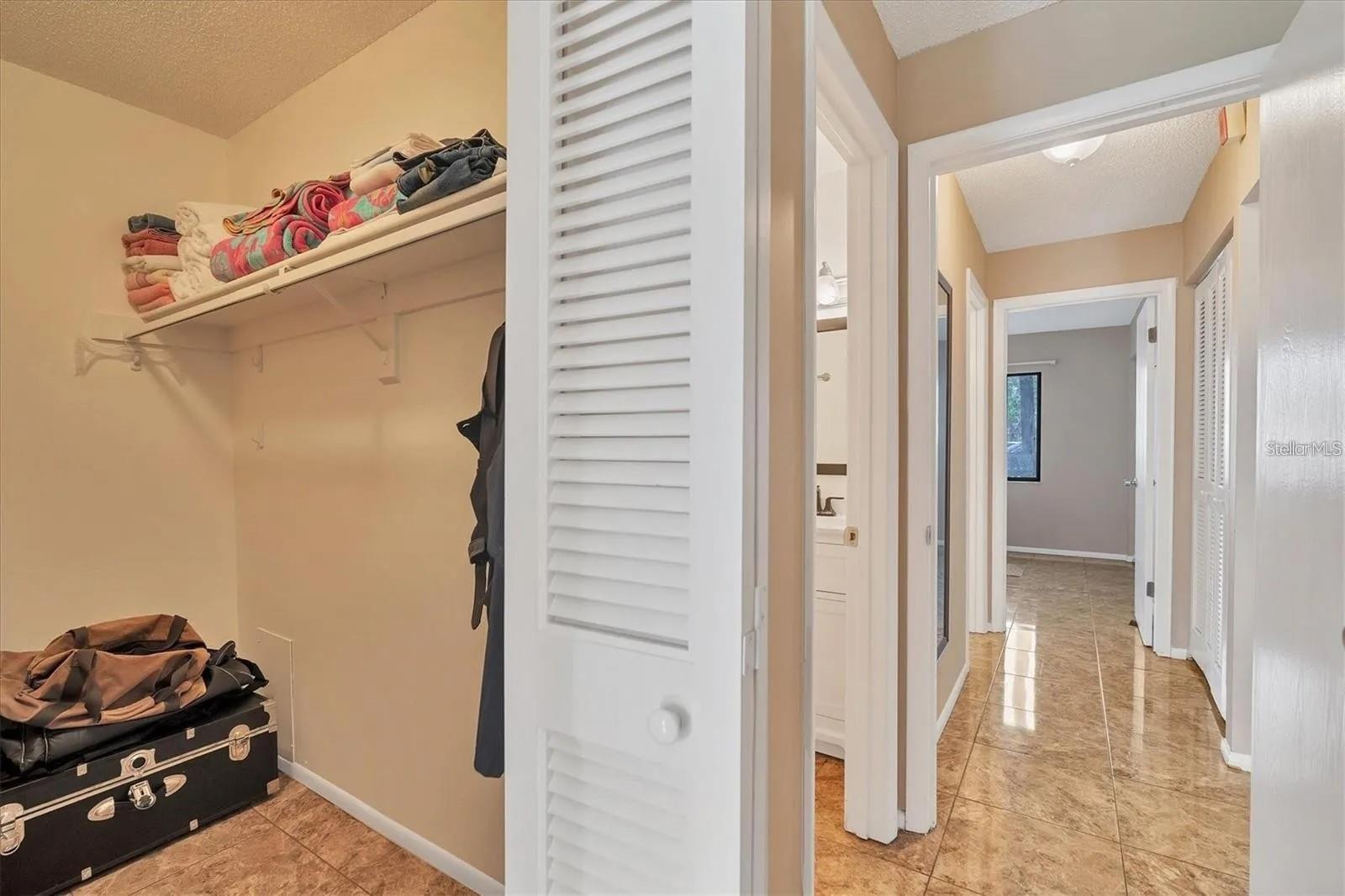 1624 STICKNEY POINT RD #108 — photo 13