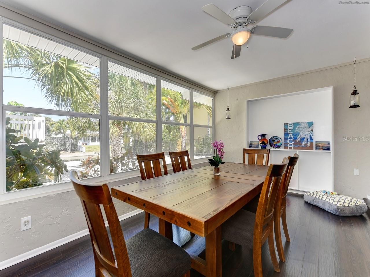 301 AVENIDA MADERA #B — photo 11