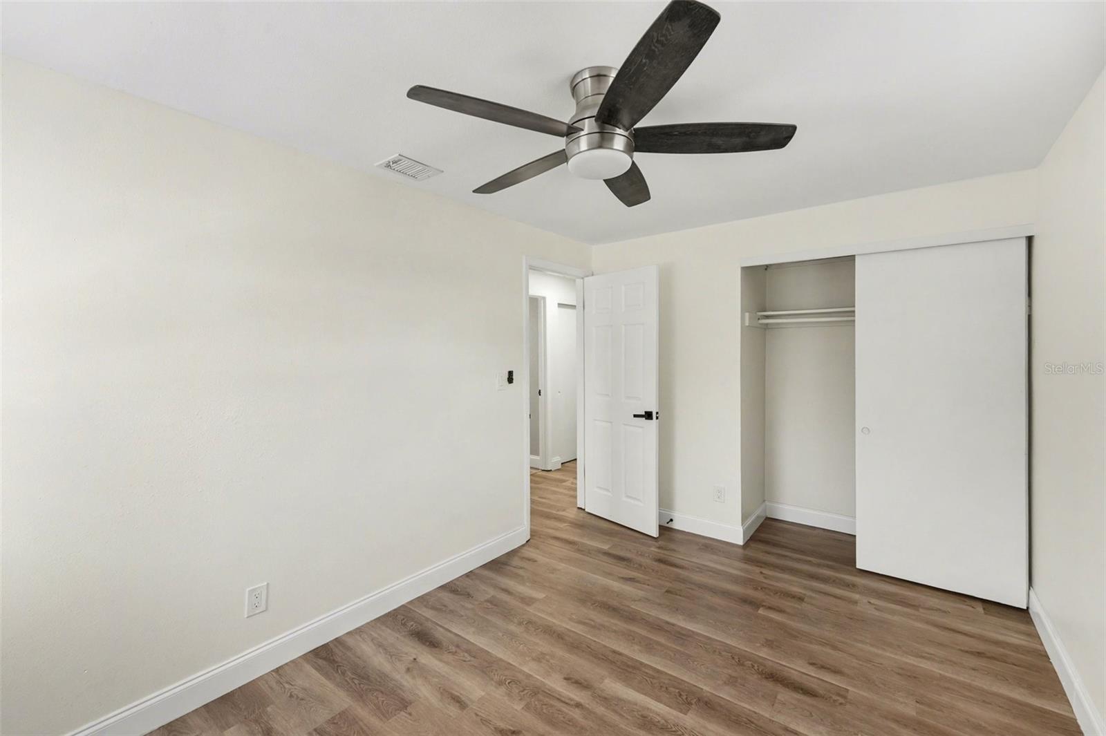 9346 89TH AVE — photo 9