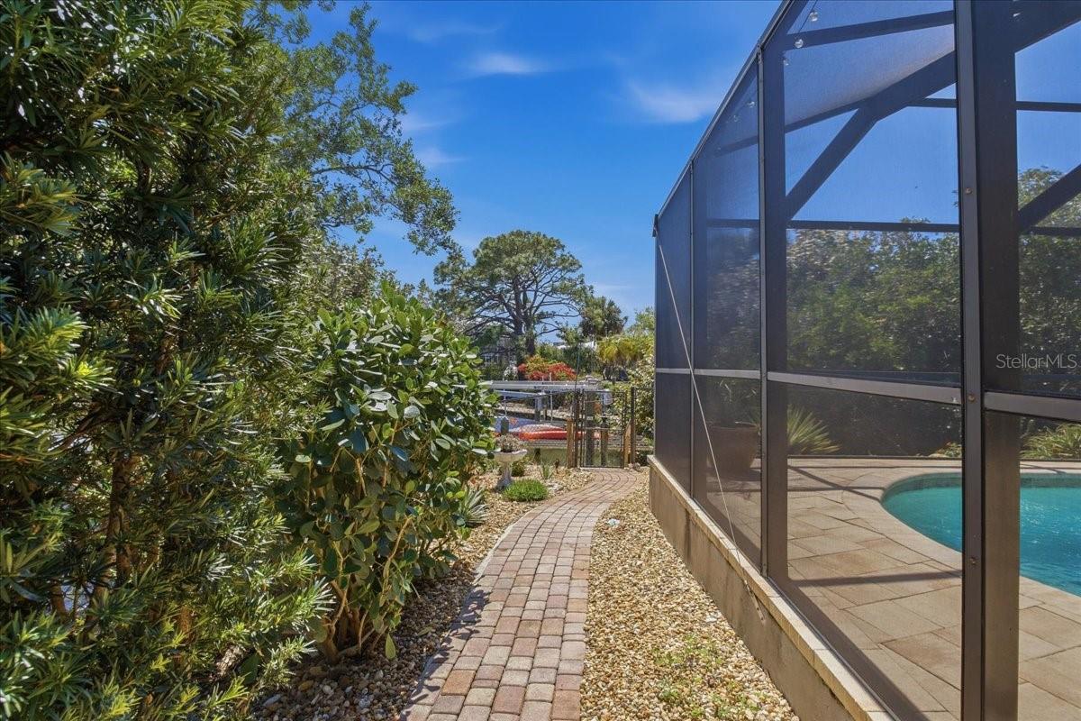 1231 BAYSHORE DR — photo 49