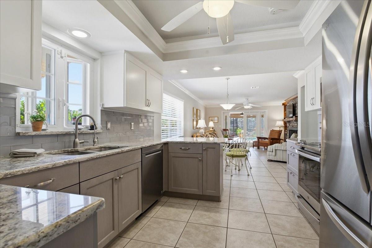 1231 BAYSHORE DR — photo 11