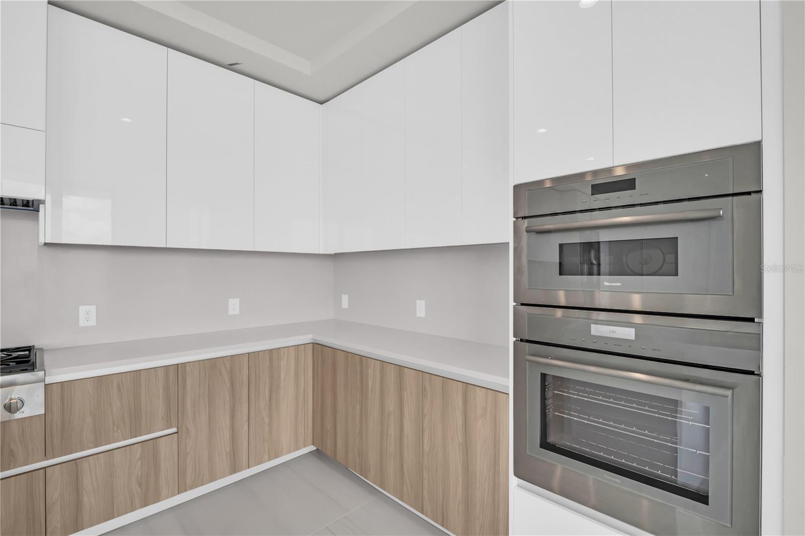 400 CENTRAL AVE #4002 — photo 13