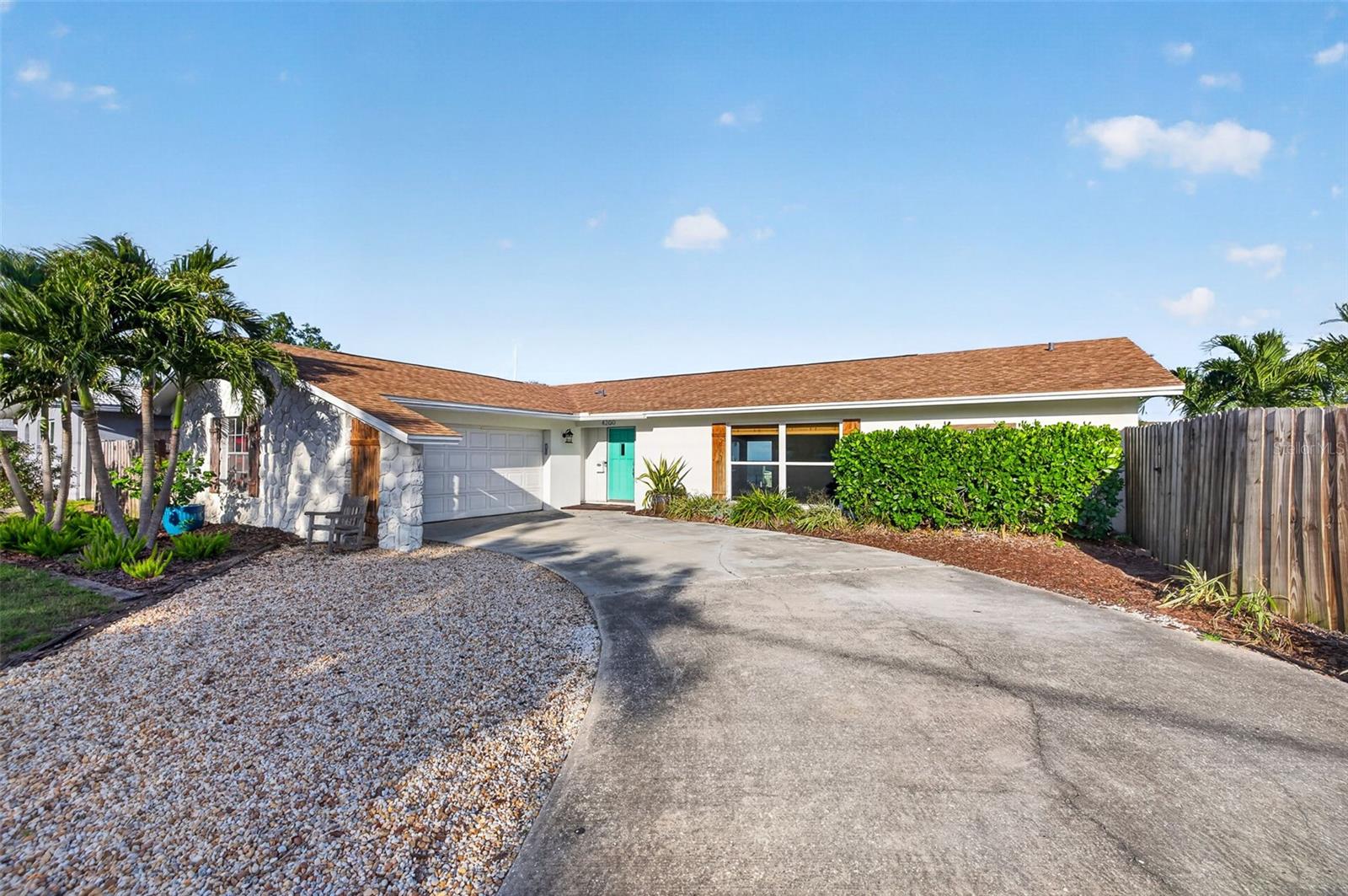 4200 BEACH DR SE — photo 22