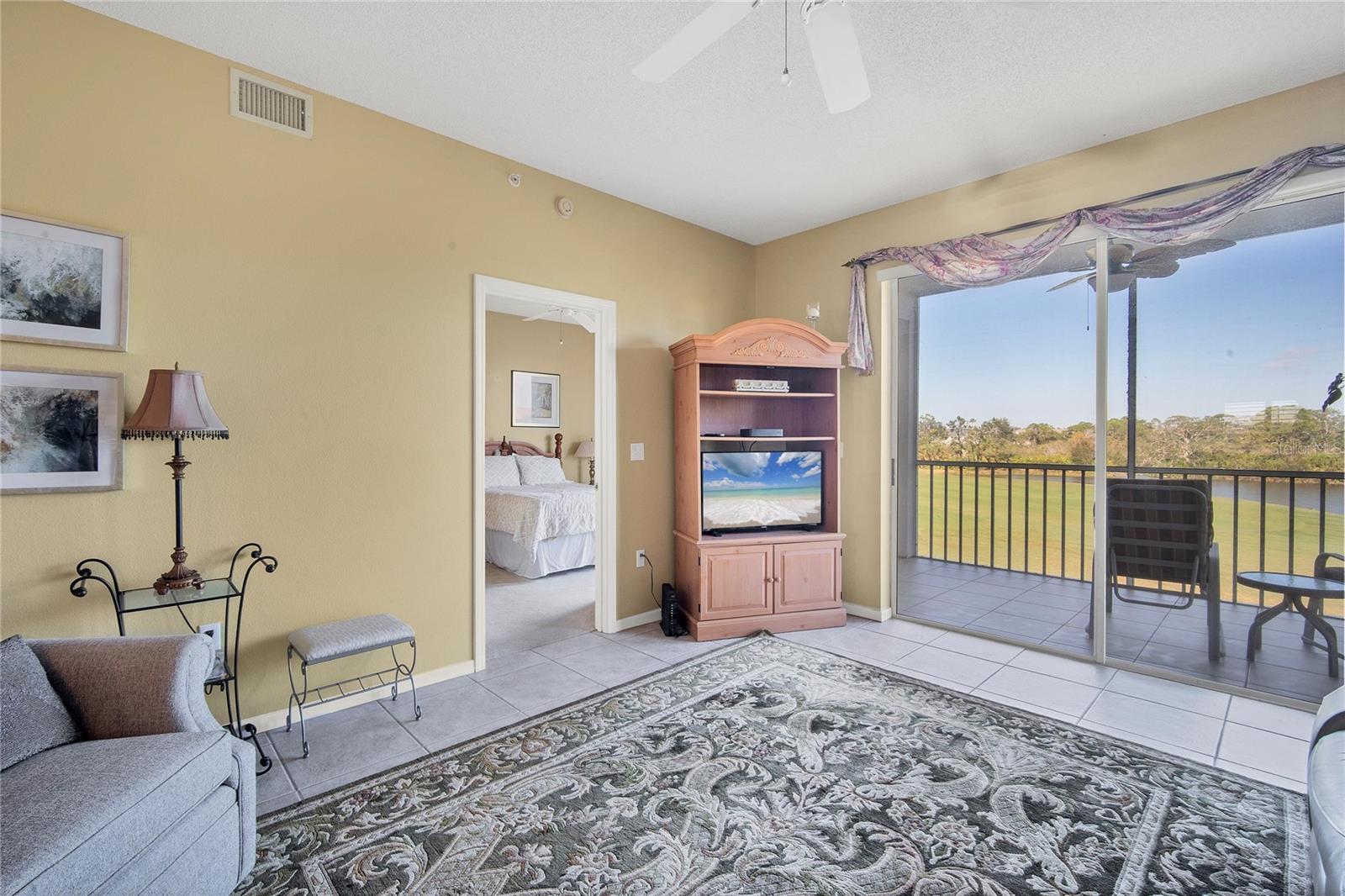 9610 CLUB SOUTH CIR ## 4207 — photo 12