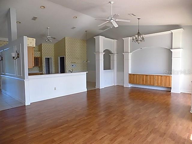 4641 SAMOSET DR — photo 12
