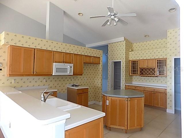 4641 SAMOSET DR — photo 15