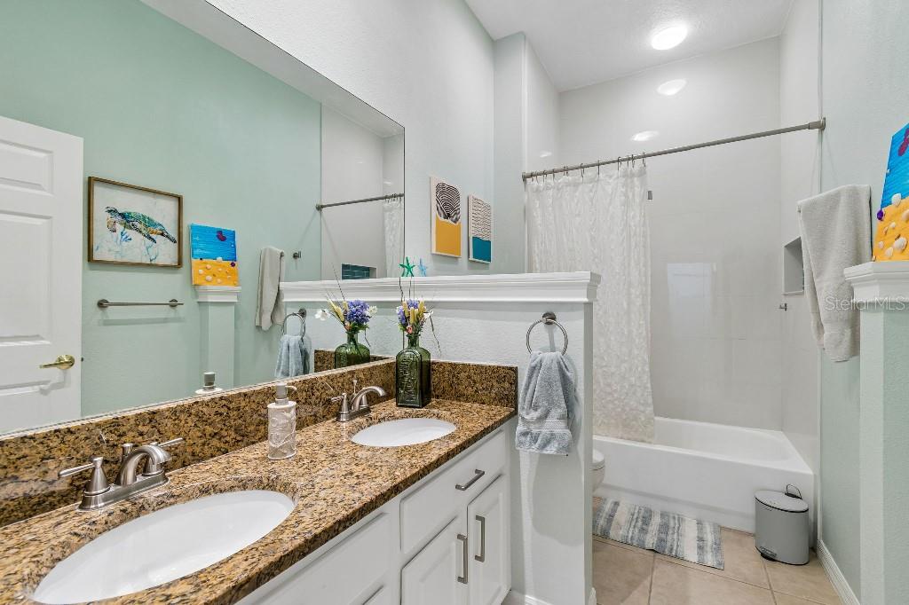 9820 GRETNA GREEN DR — photo 36