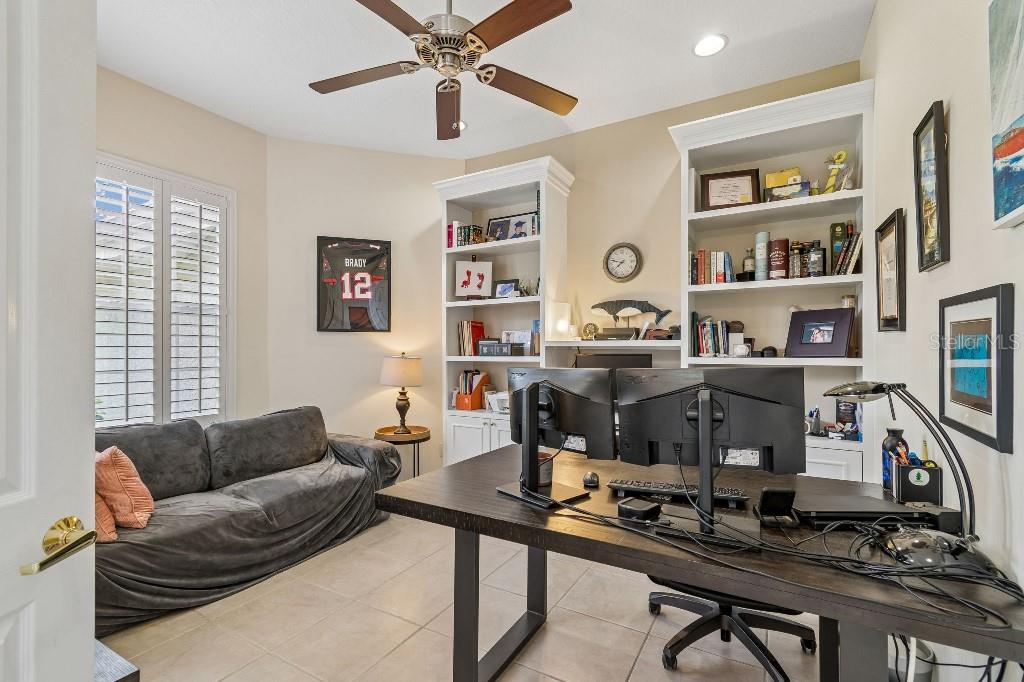 9820 GRETNA GREEN DR — photo 15