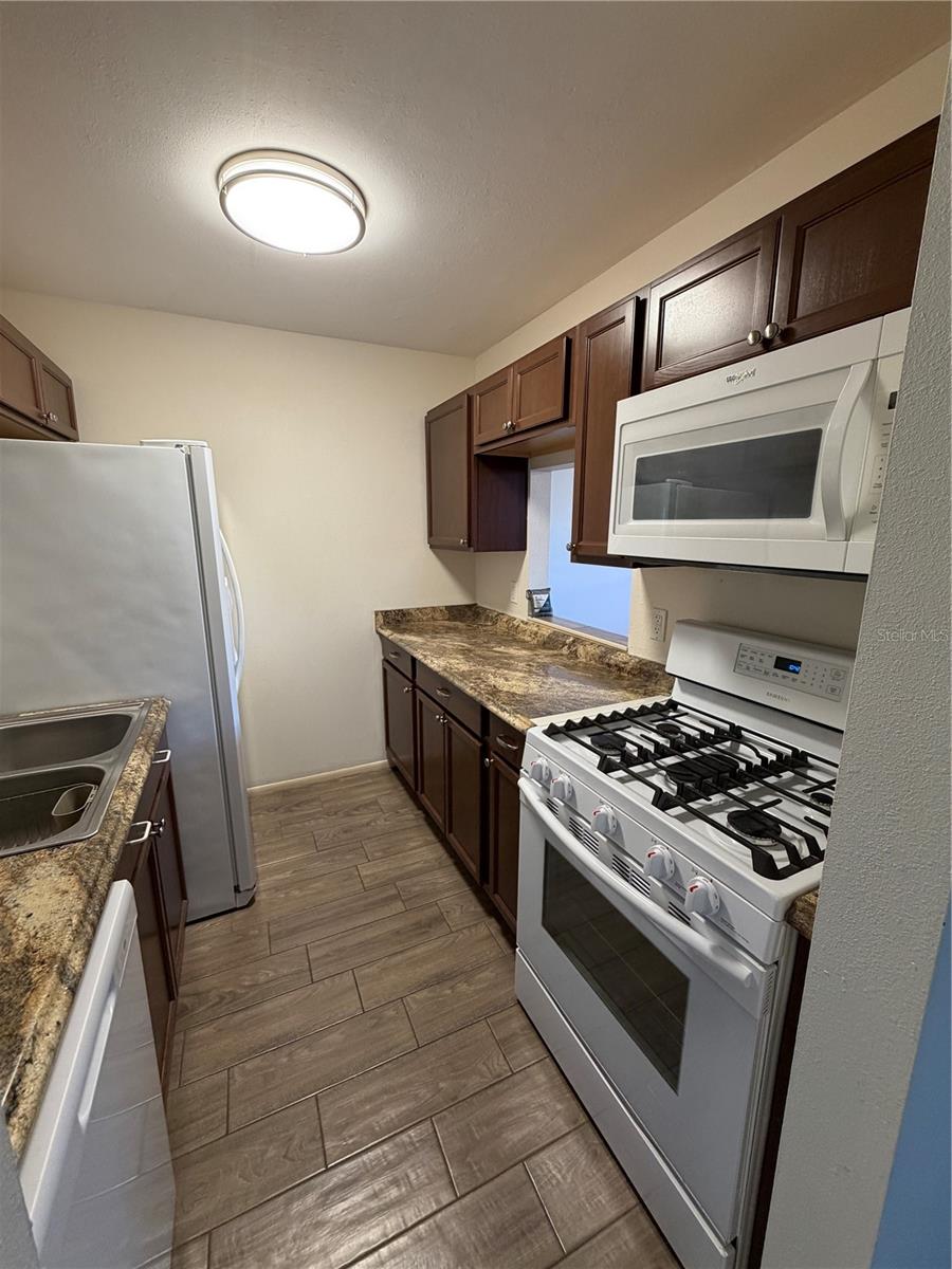 5967 TERRACE PARK DR N #104 — photo 19