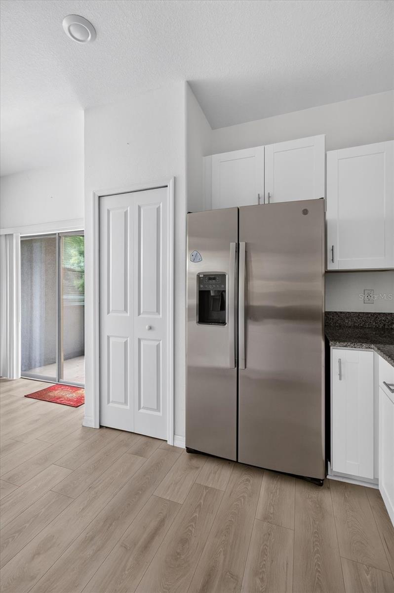 5226 FORUM BLVD — photo 35