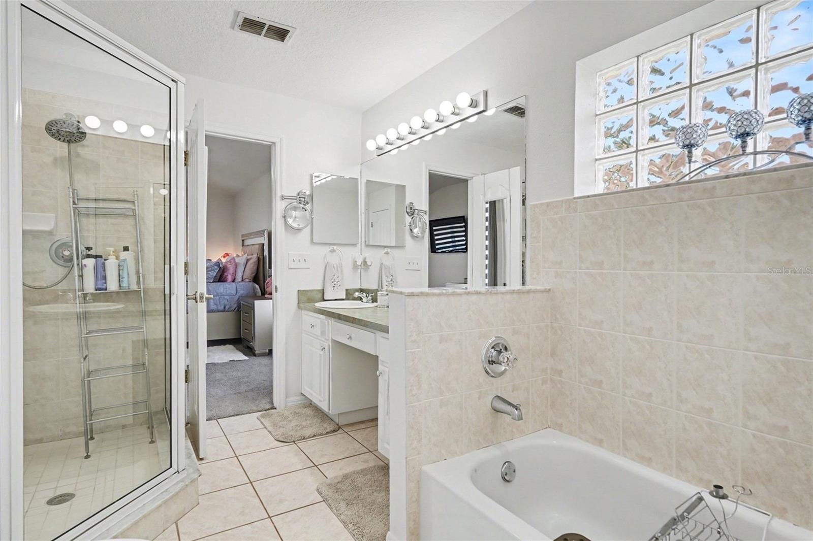 2333 TOWERING OAKS CIR — photo 18