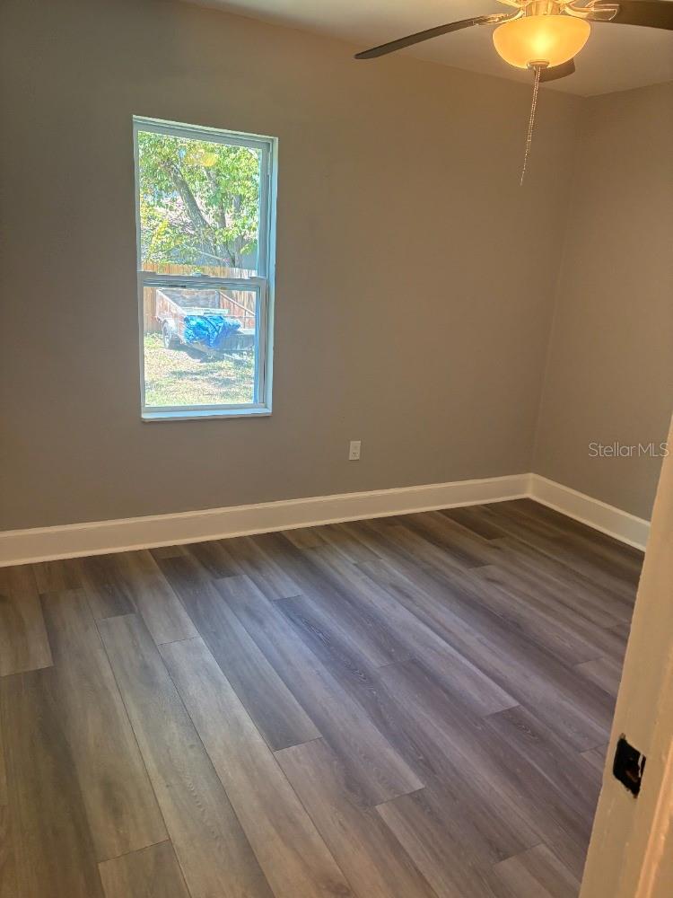 408 N MARTIN LUTHER KING JR AVE — photo 22