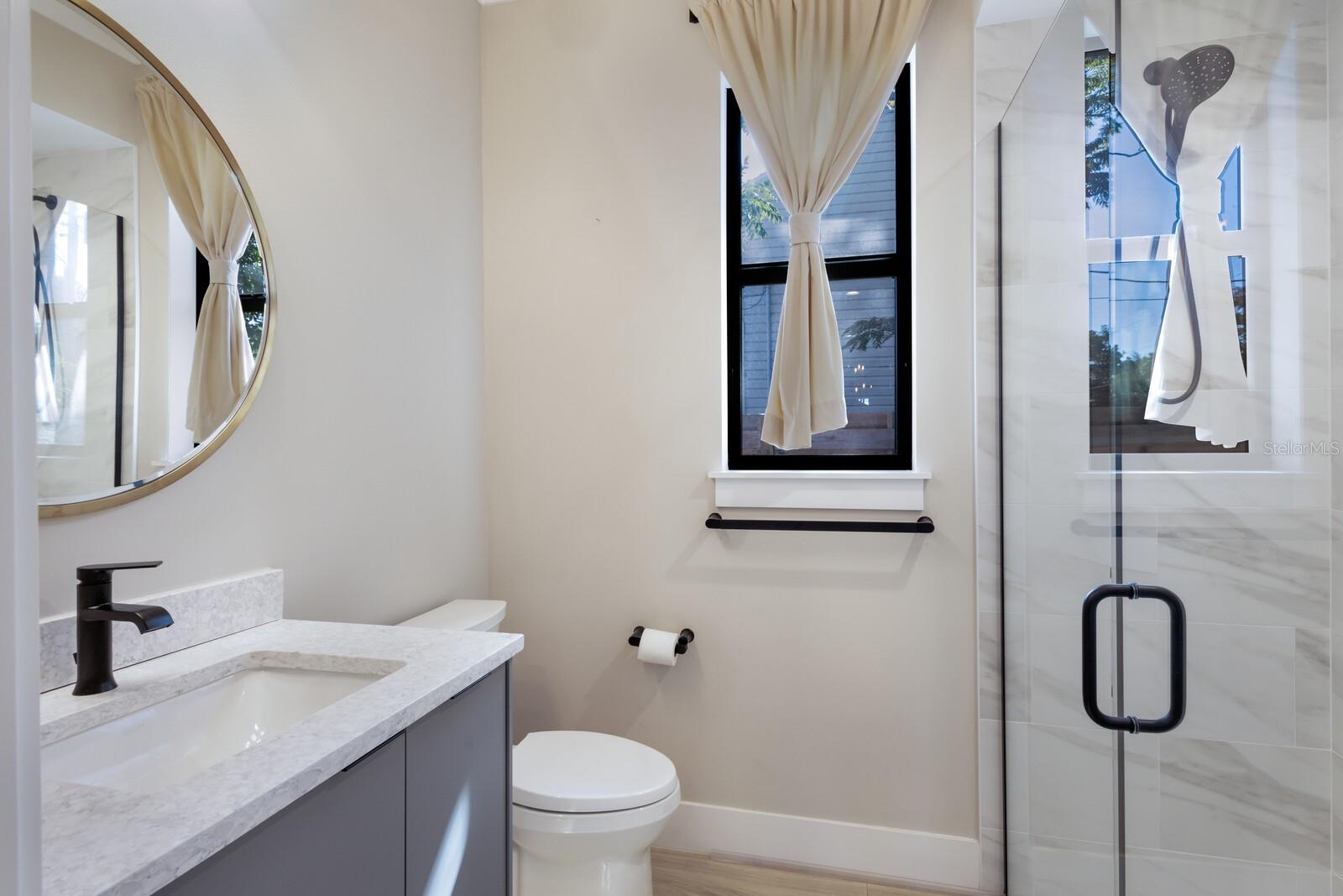 2823 MARSHALL DR — photo 28