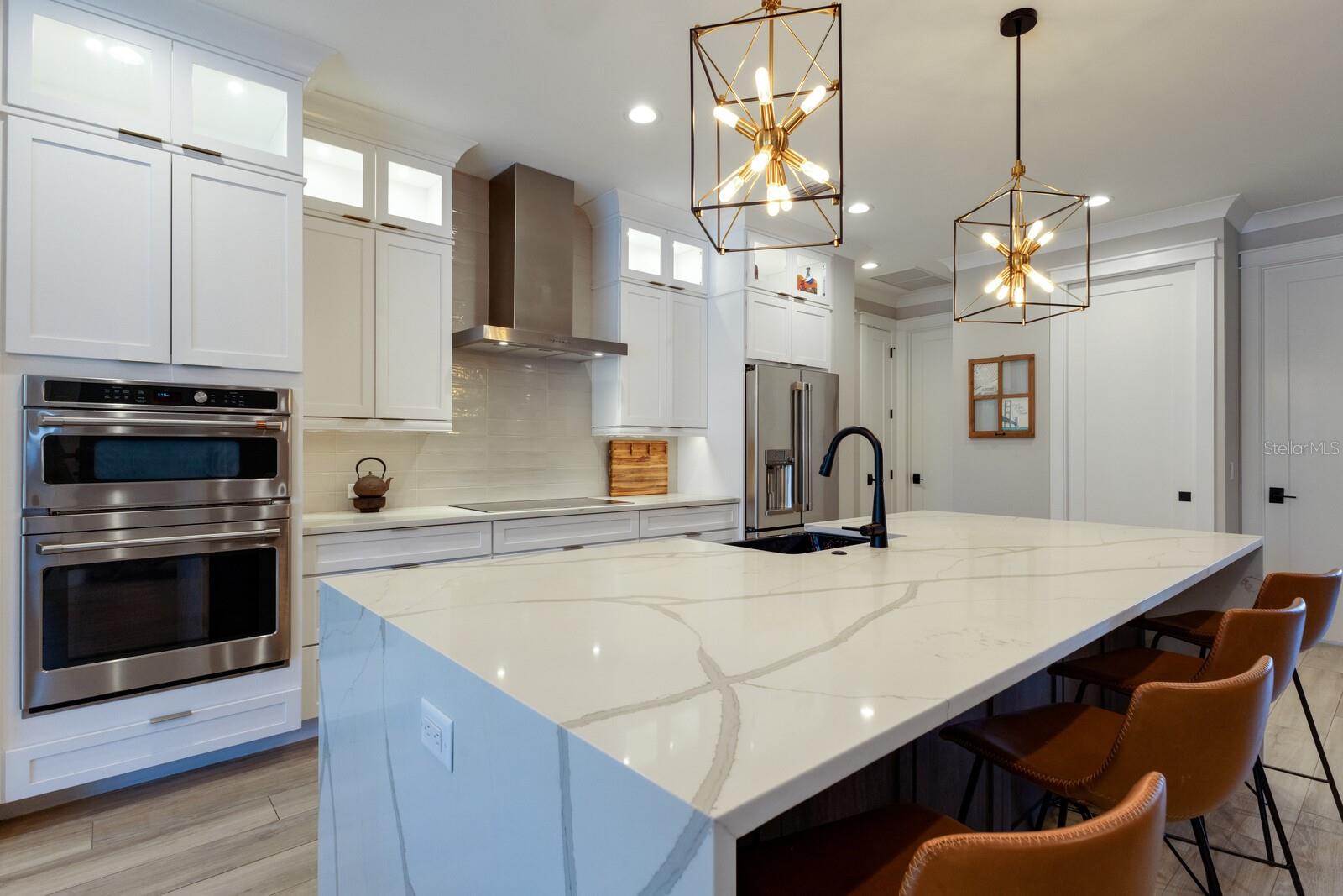 2823 MARSHALL DR — photo 14