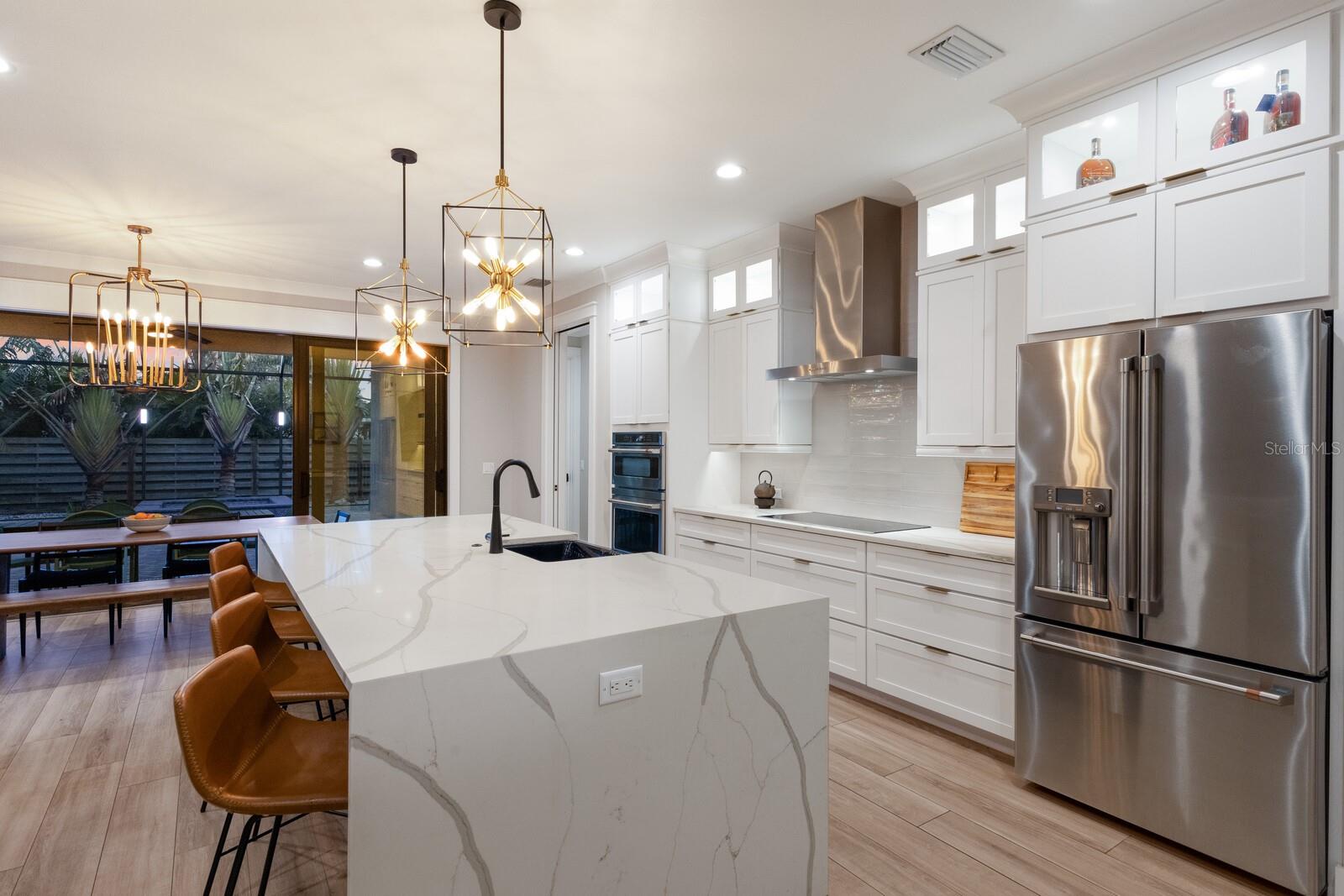 2823 MARSHALL DR — photo 46