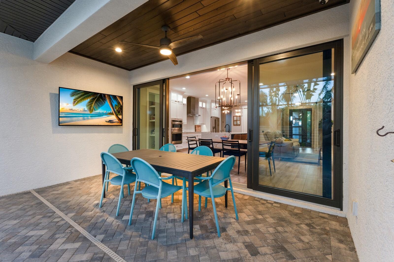 2823 MARSHALL DR — photo 43