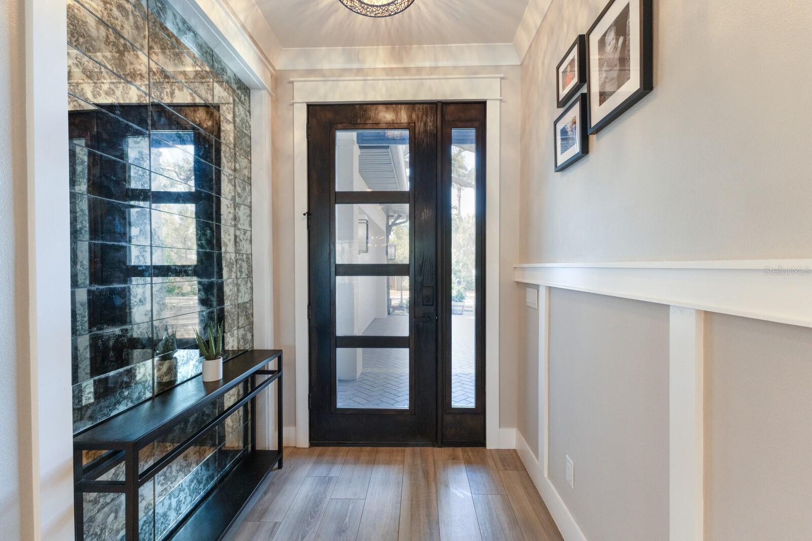 2823 MARSHALL DR — photo 3